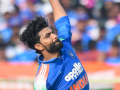 RR's captaincy will likely be between Riyan and Jadeja: Uthappa - Hindi News | RR's captaincy will likely be between Riyan and Jadeja: Uthappa | Latest other-sports News at Lokmattimes.com