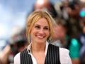 Julia Roberts key to happy marriage: Kissing! - Hindi News | Julia Roberts key to happy marriage: Kissing! | Latest entertainment News at Lokmattimes.com