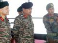 Army chief visits forward areas in J&K's Rajouri, Poonch - Hindi News | Army chief visits forward areas in J&K's Rajouri, Poonch | Latest politics News at Lokmattimes.com
