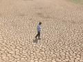 Water, migration and drought issues to the fore in Bundelkhand - Hindi News | Water, migration and drought issues to the fore in Bundelkhand | Latest politics News at Lokmattimes.com