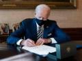 Biden's bid to evacuate 22,000 at-risk Afghans faces Taliban barrier - Hindi News | Biden's bid to evacuate 22,000 at-risk Afghans faces Taliban barrier | Latest international News at Lokmattimes.com