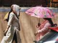 Hot Saturday in Delhi at 39 degrees C; rain likely on Sunday - Hindi News | Hot Saturday in Delhi at 39 degrees C; rain likely on Sunday | Latest national News at Lokmattimes.com