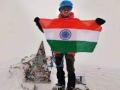 UP ATS commando scales Europe's Mt Elbrus - Hindi News | UP ATS commando scales Europe's Mt Elbrus | Latest international News at Lokmattimes.com