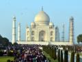 Remove all business activities within 500 metres of Taj Mahal: SC - Hindi News | Remove all business activities within 500 metres of Taj Mahal: SC | Latest national News at Lokmattimes.com
