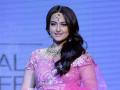 Sonakshi's witty reply to fans curious about her marriage - Hindi News | Sonakshi's witty reply to fans curious about her marriage | Latest maharashtra News at Lokmattimes.com