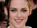 Kristen says 'it was nice' that 'The Crown' existed while preparing for 'Spencer' - Hindi News | Kristen says 'it was nice' that 'The Crown' existed while preparing for 'Spencer' | Latest entertainment News at Lokmattimes.com