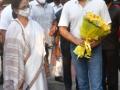 Mamata calls on Sourav Ganguly on his birthday - Hindi News | Mamata calls on Sourav Ganguly on his birthday | Latest cricket News at Lokmattimes.com
