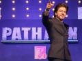 Fan asks SRK box-office collections of 'Pathaan', actor replies with witty remark - Hindi News | Fan asks SRK box-office collections of 'Pathaan', actor replies with witty remark | Latest entertainment News at Lokmattimes.com