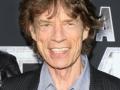 Mick Jagger reveals nipples at gig after being flashed by topless blonde - Hindi News | Mick Jagger reveals nipples at gig after being flashed by topless blonde | Latest entertainment News at Lokmattimes.com