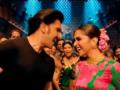 Love birds chirp at 'Current Laga Re' launch: Deepika pecks Ranveer, he calls her 'queen' - Hindi News | Love birds chirp at 'Current Laga Re' launch: Deepika pecks Ranveer, he calls her 'queen' | Latest entertainment News at Lokmattimes.com