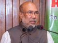 Manipur CM asks officials to expedite construction of prefabricated houses for displaced - Hindi News | Manipur CM asks officials to expedite construction of prefabricated houses for displaced | Latest politics News at Lokmattimes.com