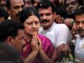 Sasikala inaugurates AIADMK golden jubilee celebrations, calls for unity - Hindi News | Sasikala inaugurates AIADMK golden jubilee celebrations, calls for unity | Latest politics News at Lokmattimes.com