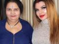 'Mom is no more,' says Rakhi Sawant - Hindi News | 'Mom is no more,' says Rakhi Sawant | Latest entertainment News at Lokmattimes.com