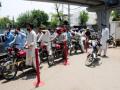 Debt-ridden Pakistan feels the heat of rising oil prices - Hindi News | Debt-ridden Pakistan feels the heat of rising oil prices | Latest international News at Lokmattimes.com
