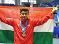 Shiva Thapa wins opening bout at Men's World Boxing - Hindi News | Shiva Thapa wins opening bout at Men's World Boxing | Latest other-sports News at Lokmattimes.com