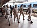 Railway police arrest man who threatened to blow up Patna station - Hindi News | Railway police arrest man who threatened to blow up Patna station | Latest national News at Lokmattimes.com