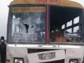Buses vandalised, stones pelted in UP districts - Hindi News | Buses vandalised, stones pelted in UP districts | Latest national News at Lokmattimes.com