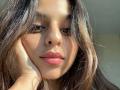 Lockdown diaries: Suhana Khan learning make-up - Hindi News | Lockdown diaries: Suhana Khan learning make-up | Latest maharashtra News at Lokmattimes.com