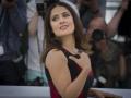 Salma Hayek turns to goddess Lakshmi to connect with inner beauty - Hindi News | Salma Hayek turns to goddess Lakshmi to connect with inner beauty | Latest lifestyle News at Lokmattimes.com