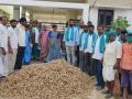 Farmers dump turmeric in front of Nizamabad MP's house - Hindi News | Farmers dump turmeric in front of Nizamabad MP's house | Latest politics News at Lokmattimes.com