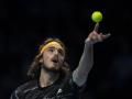 Tsitsipas, Medvedev in Australian Open quarters after tough outings - Hindi News | Tsitsipas, Medvedev in Australian Open quarters after tough outings | Latest tennis News at Lokmattimes.com