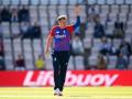 Sam Curran ruled out of IPL 2021, T20 World Cup with back injury - Hindi News | Sam Curran ruled out of IPL 2021, T20 World Cup with back injury | Latest cricket News at Lokmattimes.com