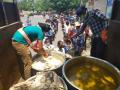 Delhi's 'Langar on Wheels' to feed over 15,000 daily - Hindi News | Delhi's 'Langar on Wheels' to feed over 15,000 daily | Latest health News at Lokmattimes.com