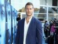 Tom Hopper felt he was in a game when filming 'Resident Evil: Welcome to Racoon City' - Hindi News | Tom Hopper felt he was in a game when filming 'Resident Evil: Welcome to Racoon City' | Latest entertainment News at Lokmattimes.com
