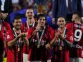 AC Milan roar back to win Serie A title after 11 years - Hindi News | AC Milan roar back to win Serie A title after 11 years | Latest football News at Lokmattimes.com