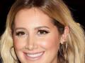 Ashley Tisdale shares secret to her clear skin complexion - Hindi News | Ashley Tisdale shares secret to her clear skin complexion | Latest entertainment News at Lokmattimes.com