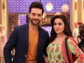 Sanjay Gagnani slapped by Shraddha Arya on sets of 'Kundali Bhagya'! - Hindi News | Sanjay Gagnani slapped by Shraddha Arya on sets of 'Kundali Bhagya'! | Latest entertainment News at Lokmattimes.com