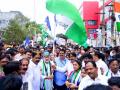 YSRCP performs 'padayatra' in Vizag for steel plant - Hindi News | YSRCP performs 'padayatra' in Vizag for steel plant | Latest politics News at Lokmattimes.com
