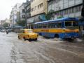 Torrential rains drown most of Kolkata, more downpour likely - Hindi News | Torrential rains drown most of Kolkata, more downpour likely | Latest international News at Lokmattimes.com