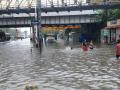 As Mumbai slept, rain fury kills 33, hits road, rail, air traffic - Hindi News | As Mumbai slept, rain fury kills 33, hits road, rail, air traffic | Latest maharashtra News at Lokmattimes.com