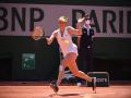 French Open: Sharapova congratulates Anastasia Pavlyuchenkova on reaching final - Hindi News | French Open: Sharapova congratulates Anastasia Pavlyuchenkova on reaching final | Latest tennis News at Lokmattimes.com