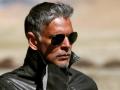 Milind Soman's new pic reminds netizens of Akshay Kumar - Hindi News | Milind Soman's new pic reminds netizens of Akshay Kumar | Latest lifestyle News at Lokmattimes.com
