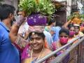 Bonalu celebrated with gaiety in old Hyderabad - Hindi News | Bonalu celebrated with gaiety in old Hyderabad | Latest international News at Lokmattimes.com