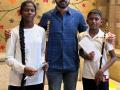 Actor Shirish helps two Silambam champions from TN - Hindi News | Actor Shirish helps two Silambam champions from TN | Latest entertainment News at Lokmattimes.com