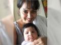 Sameera Reddy: Motherhood has its highs and lows - Hindi News | Sameera Reddy: Motherhood has its highs and lows | Latest entertainment News at Lokmattimes.com