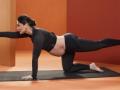 Kareena on pre-natal yoga and the importance of fitness through pregnancy - Hindi News | Kareena on pre-natal yoga and the importance of fitness through pregnancy | Latest lifestyle News at Lokmattimes.com
