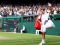 Wimbledon: Federer crashes out, Djokovic enters semi-finals - Hindi News | Wimbledon: Federer crashes out, Djokovic enters semi-finals | Latest tennis News at Lokmattimes.com