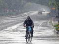 Rain to lash B'luru, yellow alert in 8 K'taka dists - Hindi News | Rain to lash B'luru, yellow alert in 8 K'taka dists | Latest national News at Lokmattimes.com