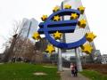 ECB raises rates by record 75 basis points - Hindi News | ECB raises rates by record 75 basis points | Latest international News at Lokmattimes.com