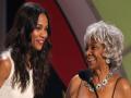 Zoe Saldana mourns loss of 'True Star' Nichelle Nichols, pays tribute to her - Hindi News | Zoe Saldana mourns loss of 'True Star' Nichelle Nichols, pays tribute to her | Latest entertainment News at Lokmattimes.com