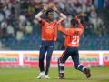 Dominic Drakes guides Delhi Bulls into Abu Dhabi T10 final - Hindi News | Dominic Drakes guides Delhi Bulls into Abu Dhabi T10 final | Latest cricket News at Lokmattimes.com