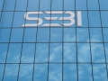 SEBI notifies REIT reclassification effective Jan 1, InvITs to remain hybrid - Hindi News | SEBI notifies REIT reclassification effective Jan 1, InvITs to remain hybrid | Latest business News at Lokmattimes.com