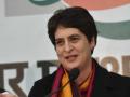 Priyanka Gandhi attacks govt on LPG hike - Hindi News | Priyanka Gandhi attacks govt on LPG hike | Latest politics News at Lokmattimes.com