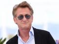 Sean Penn considered 'taking up arms against Russia' - Hindi News | Sean Penn considered 'taking up arms against Russia' | Latest entertainment News at Lokmattimes.com