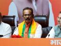 Former TRS MP Narsiah Goud joins BJP - Hindi News | Former TRS MP Narsiah Goud joins BJP | Latest politics News at Lokmattimes.com