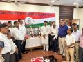 Cong leaders in Goa come together to pay tributes to Mahatma Gandhi, Shastri - Hindi News | Cong leaders in Goa come together to pay tributes to Mahatma Gandhi, Shastri | Latest politics News at Lokmattimes.com